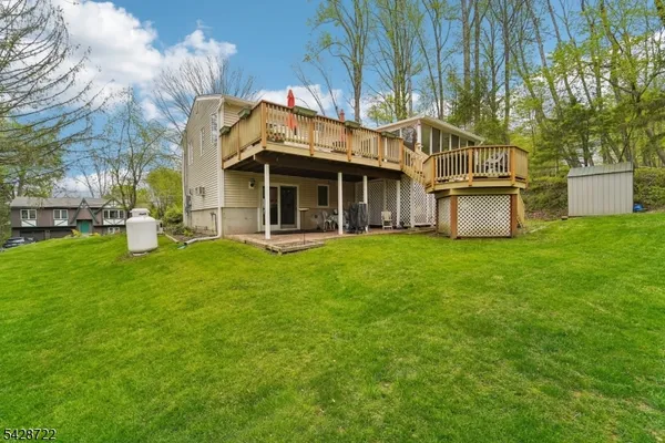 $520,000 | 42 Scenic Drive, Andover, NJ 07821