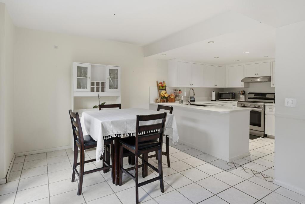 1837 Cathedral Escondido, CA 92029 - Photo 11 of 62