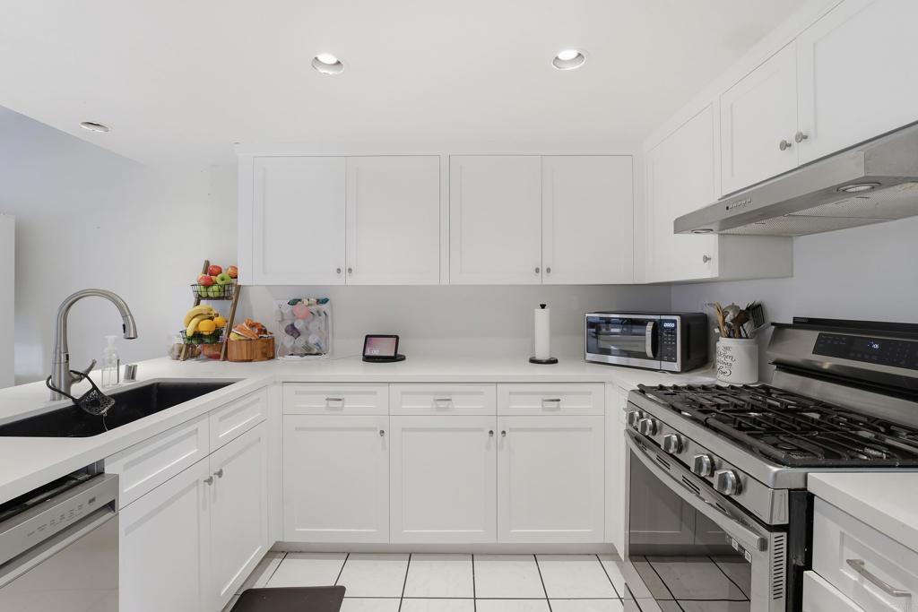 1837 Cathedral Escondido, CA 92029 - Photo 17 of 62