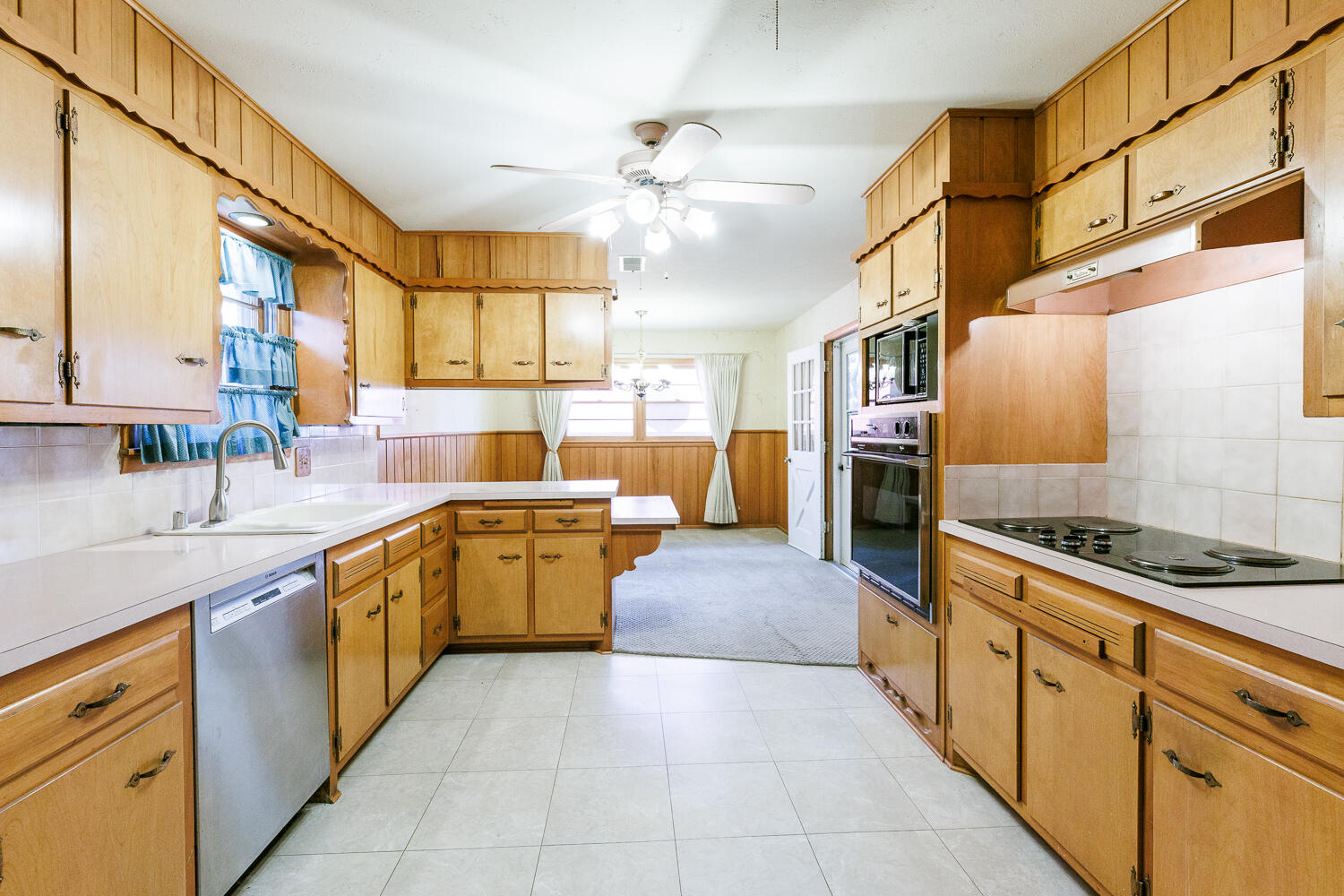 3422 59th Street Lubbock, TX 79413 - Photo 19 of 46 Kitchen