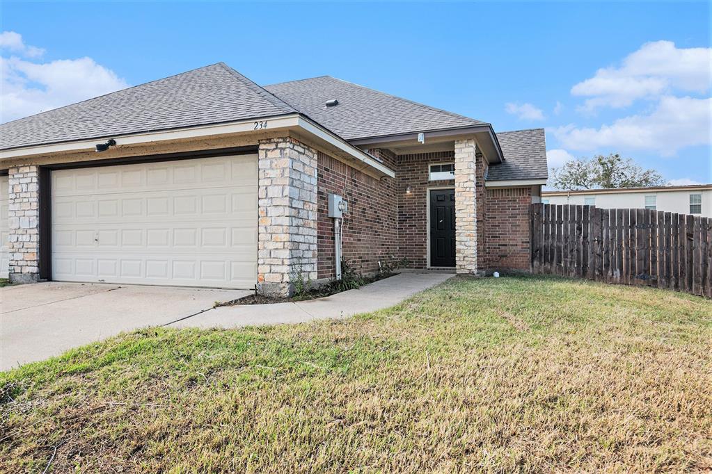 236 Rentz Pl Circle Weatherford, TX 76086 - Photo 1 of 1