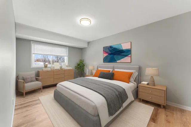 $270,000 | 12318 Oak Leaf Court, Burnsville, MN 55337