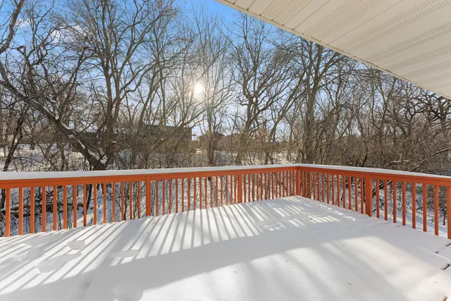 $270,000 | 12318 Oak Leaf Court, Burnsville, MN 55337