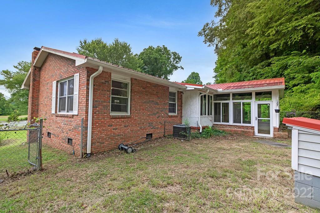 168 Old County Home Road Brevard, NC 28712 - Photo 23 of 24 Gallery Image 23