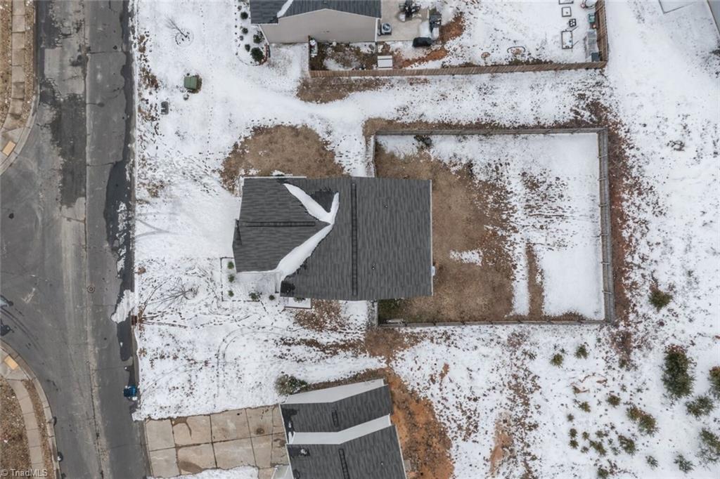 372 Donelson Way Burlington, NC 27217 - Photo 2 of 43