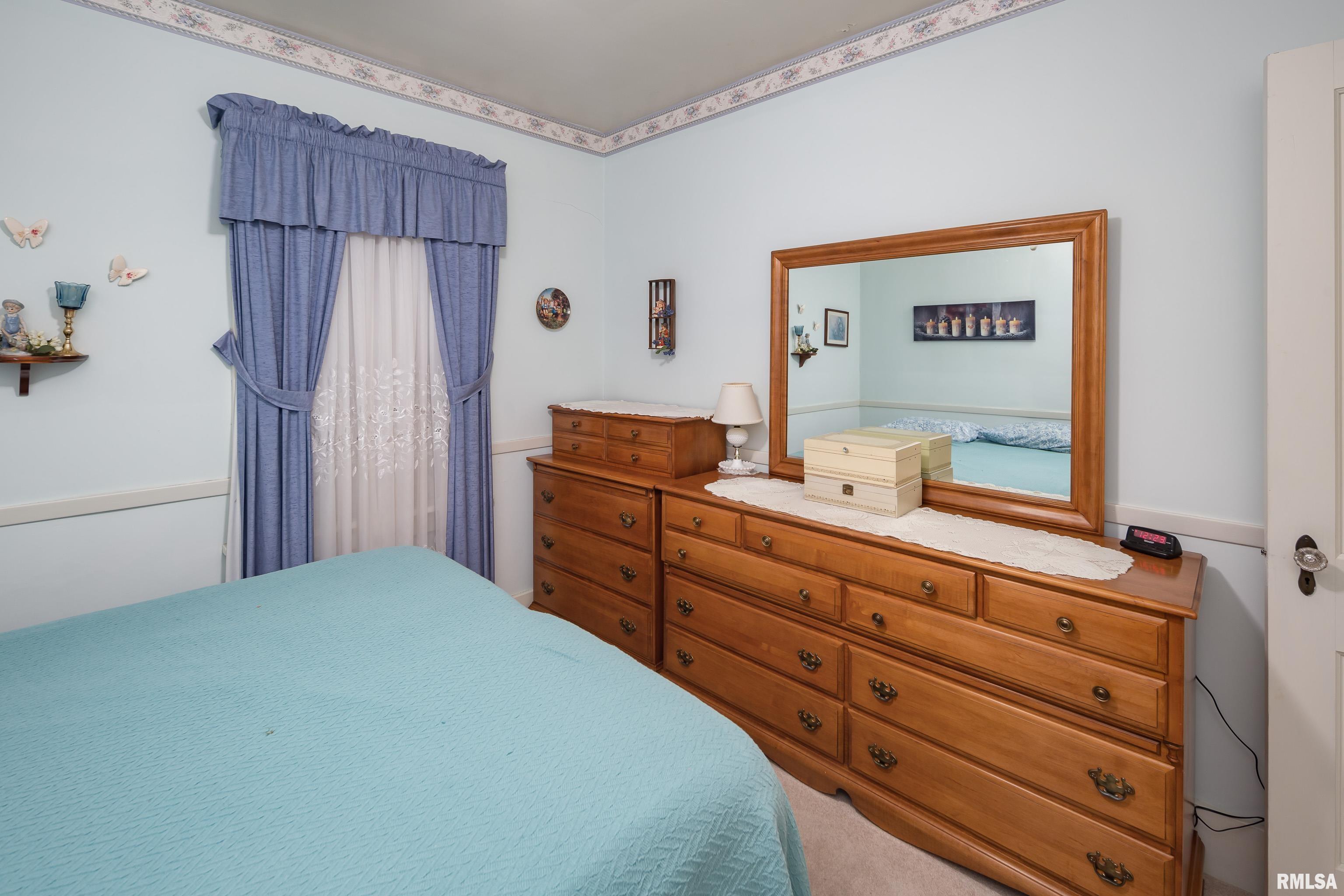 912 24th Street Moline, IL 61265 - Photo 5 of 8 Gallery Image 5