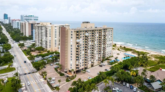 $4,000 | 2000 South Ocean Boulevard, Unit LF, Lauderdale-by-the-Sea, FL 33062