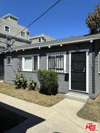 $1,725 | 1187 West 37th Drive, Unit 1191, Los Angeles, CA 90007