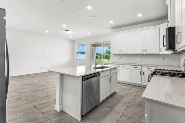 $4,100 | 19659 Rugged Trunk Trail, Loxahatchee, FL 33470