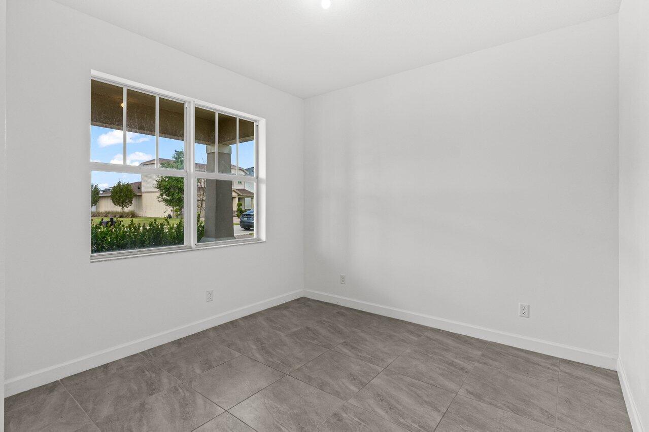 19659 Rugged Trunk Trail Loxahatchee, FL 33470 - Photo 22 of 52 027-19659RuggedTrunkTrail-FL-33470-SMALL