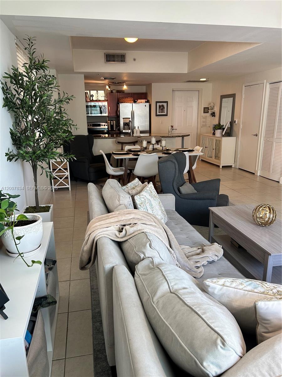 7275 Southwest 90th Street, Unit C612 Miami, FL 33156 - Photo 1 of 34