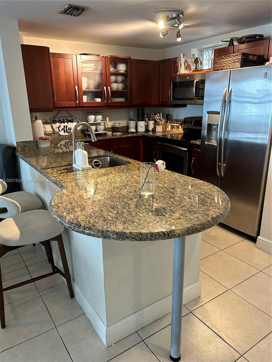 7275 Southwest 90th Street, Unit C612 Miami, FL 33156 - Photo 10 of 34