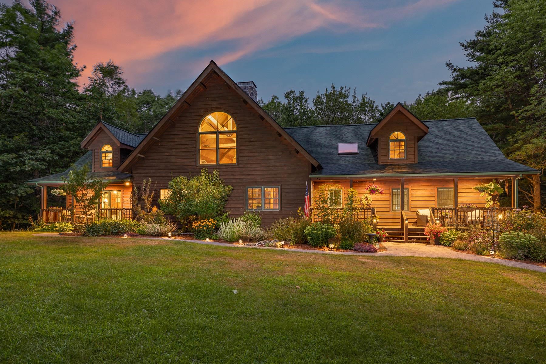 40 Pine Mountain Road York, ME 03902 - Photo 2 of 40 Gallery Image 2