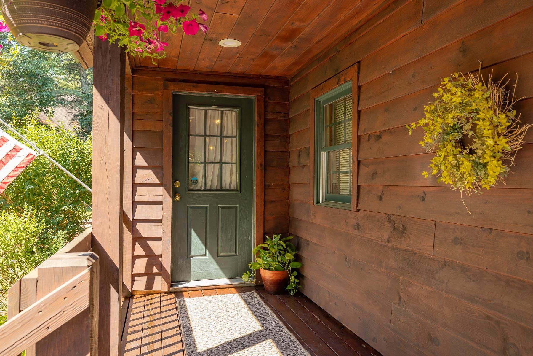 40 Pine Mountain Road York, ME 03902 - Photo 9 of 40 Gallery Image 9