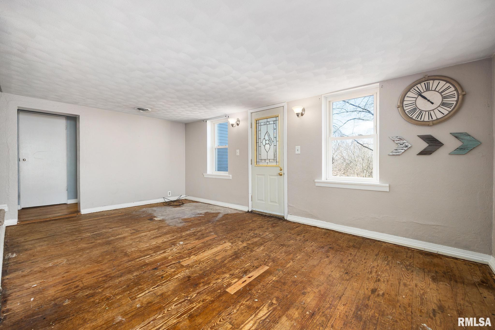 1908 Commonwealth Avenue Pekin, IL 61554 - Photo 6 of 20