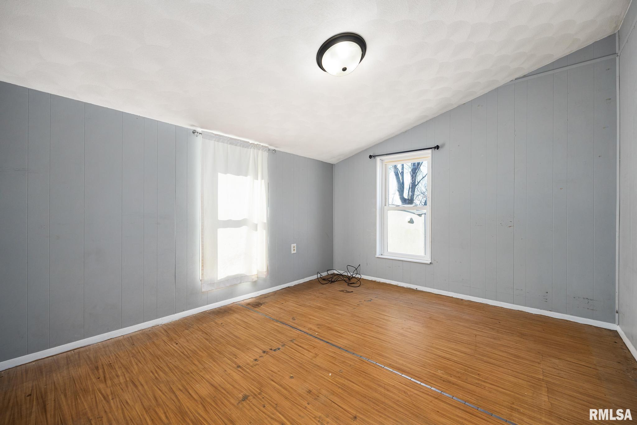 1908 Commonwealth Avenue Pekin, IL 61554 - Photo 9 of 20