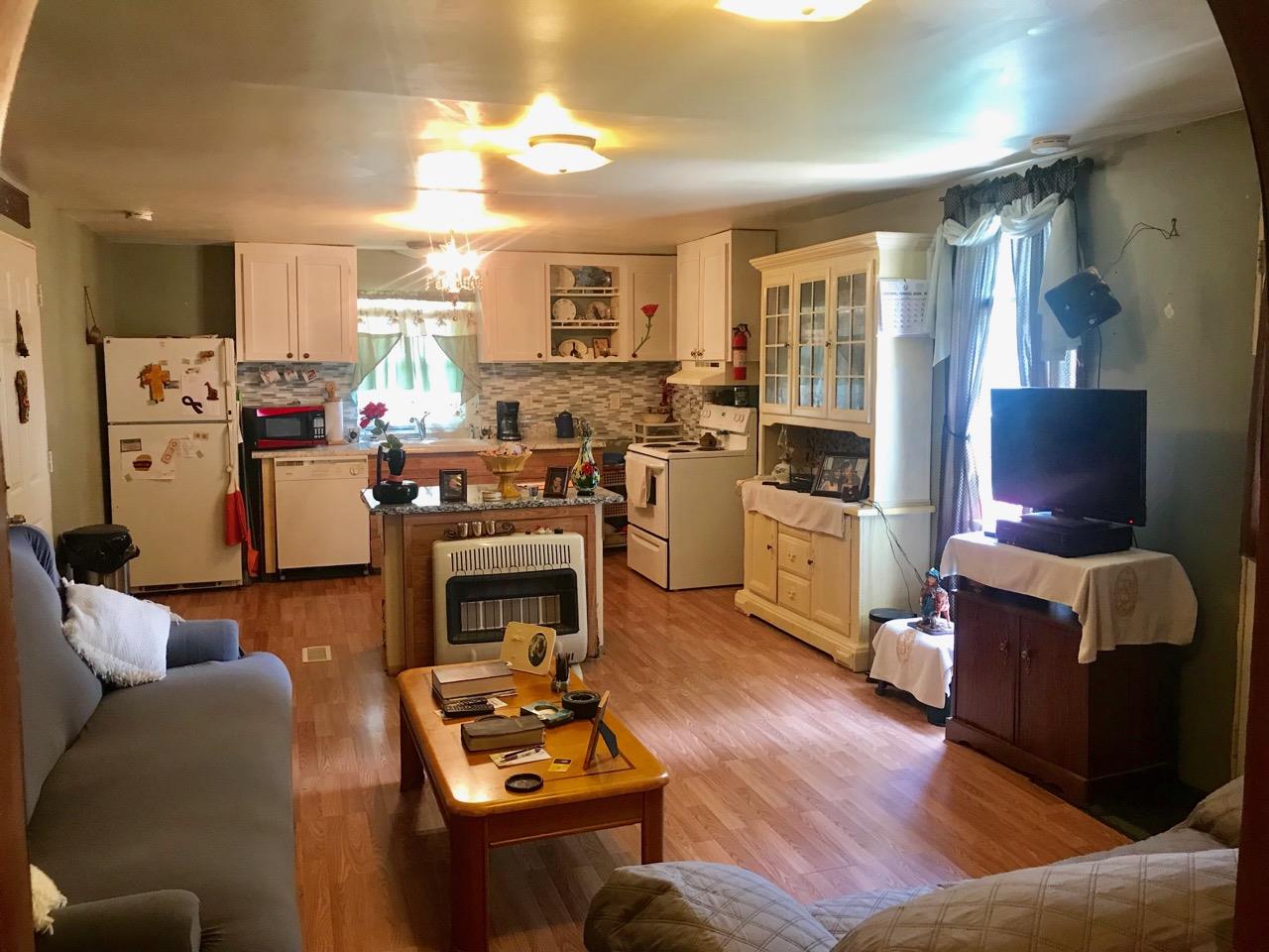 301 Spring Street St. Joseph, TN 38481 - Photo 5 of 10