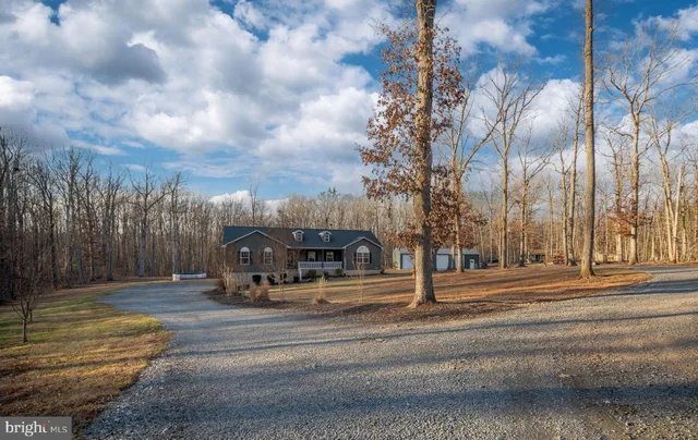 $799,000 | 13026 Elk Run Road, Bealeton, VA 22712