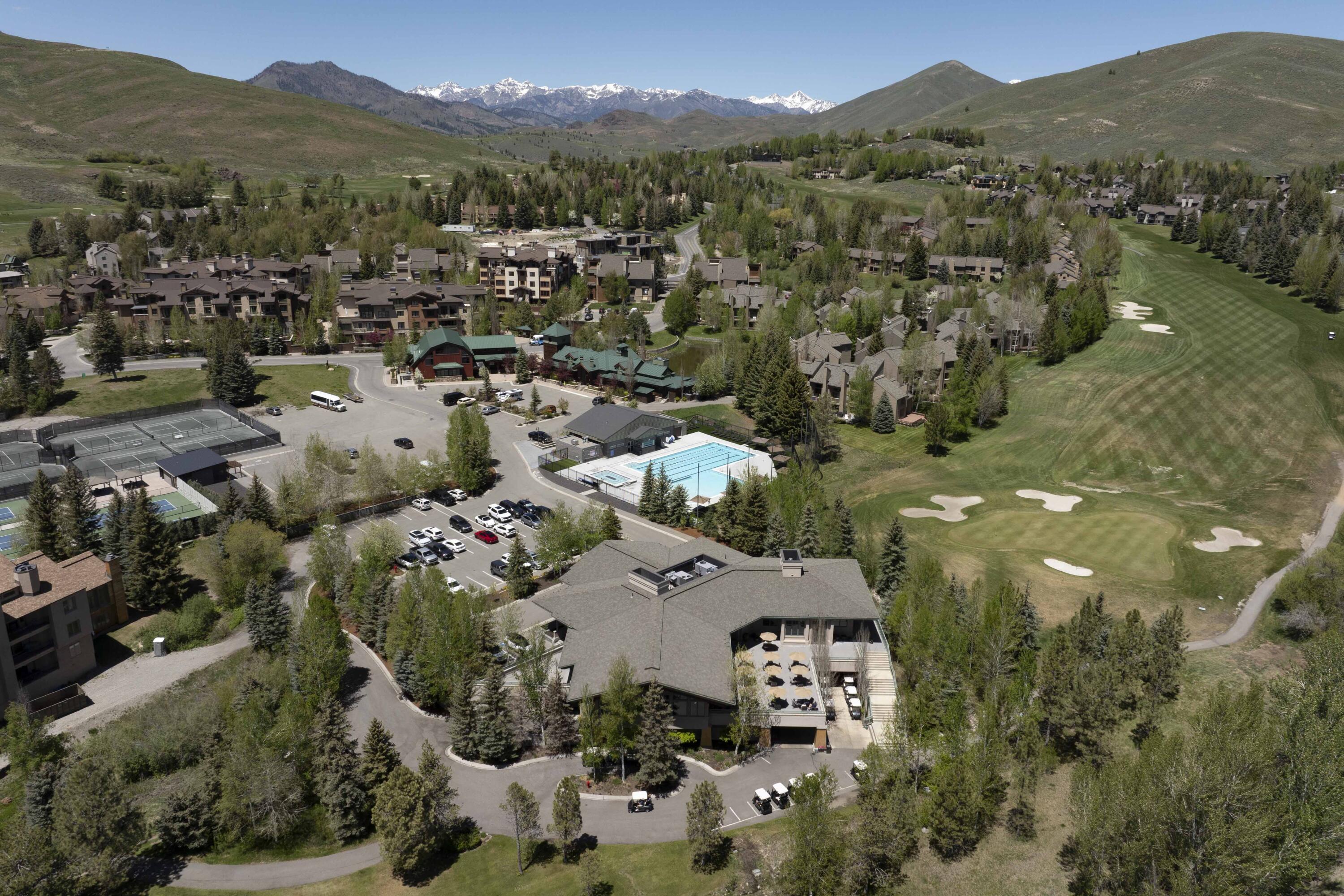 109 Angani Way, Unit 15 Sun Valley, ID 83353 - Photo 31 of 43 Elkhorn Springs to Village Pool