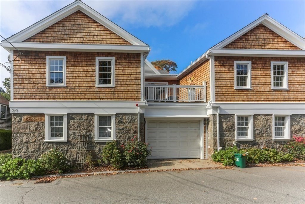 20 Leonard Street, Unit 1 Gloucester, MA 01930 - Photo 28 of 30