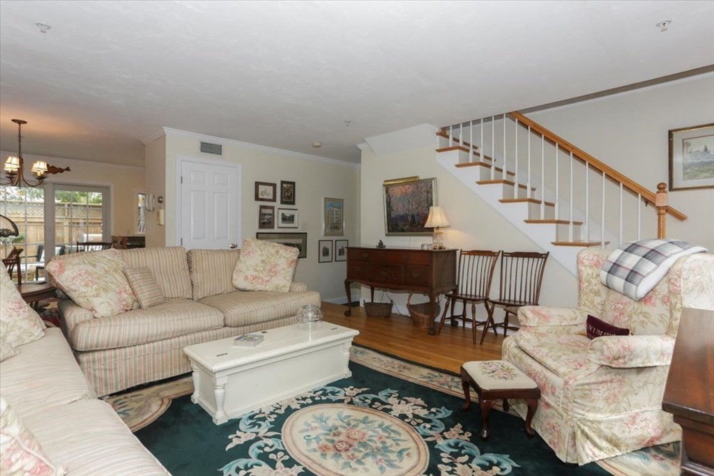 20 Leonard Street, Unit 1 Gloucester, MA 01930 - Photo 5 of 30