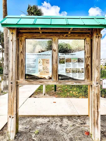 $1,900 | 215 South Federal Highway, Unit 2 REAR, Lake Worth Beach, FL 33460