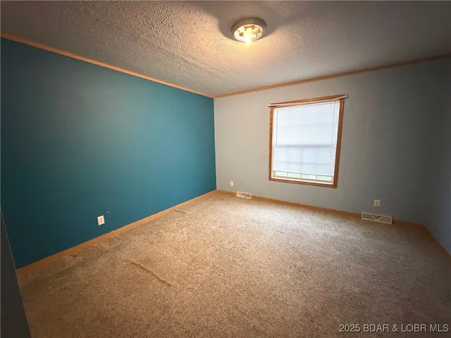 $325,000 | 974 State Route East, Montreal, MO 65591