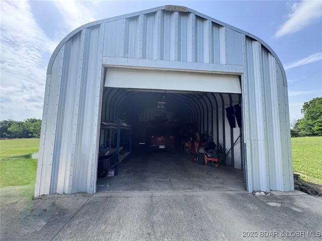 $325,000 | 974 State Route East, Montreal, MO 65591