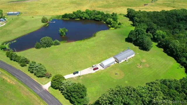 $325,000 | 974 State Route East, Montreal, MO 65591