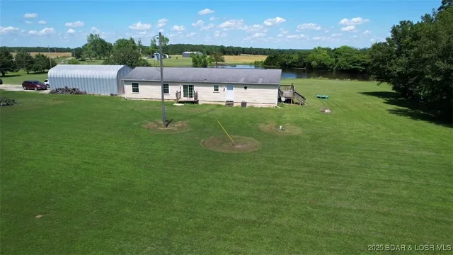 $325,000 | 974 State Route East, Montreal, MO 65591