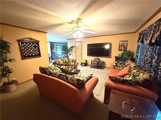 $325,000 | 974 State Route East, Montreal, MO 65591