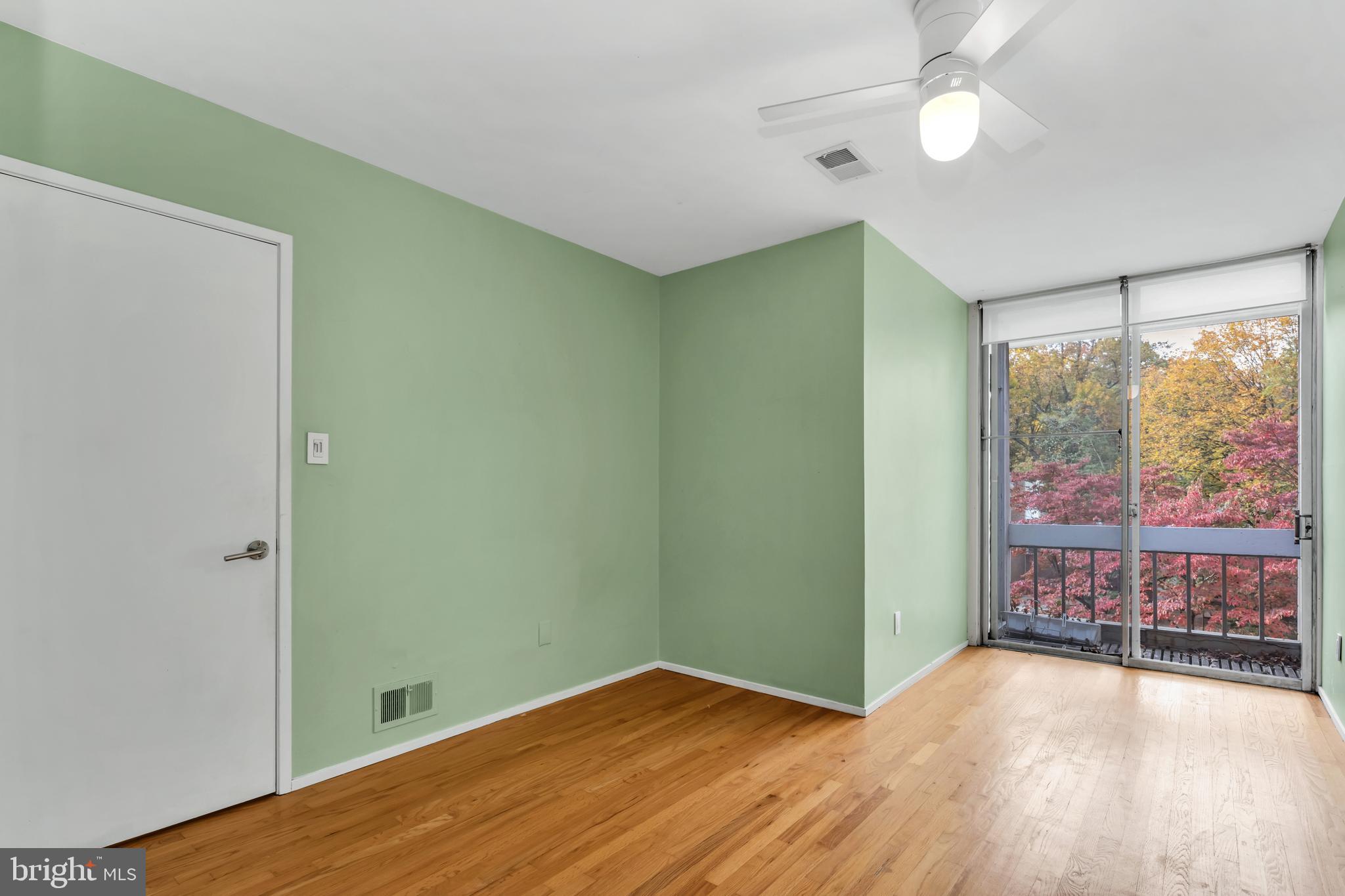 11512 Maple Ridge Road Reston, VA 20190 - Photo 14 of 33 Gallery Image 14