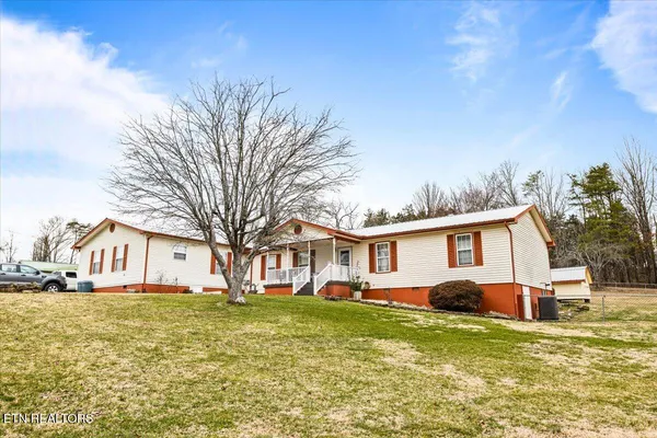 $375,000 | 318 Springfield Drive, La Follette, TN 37766
