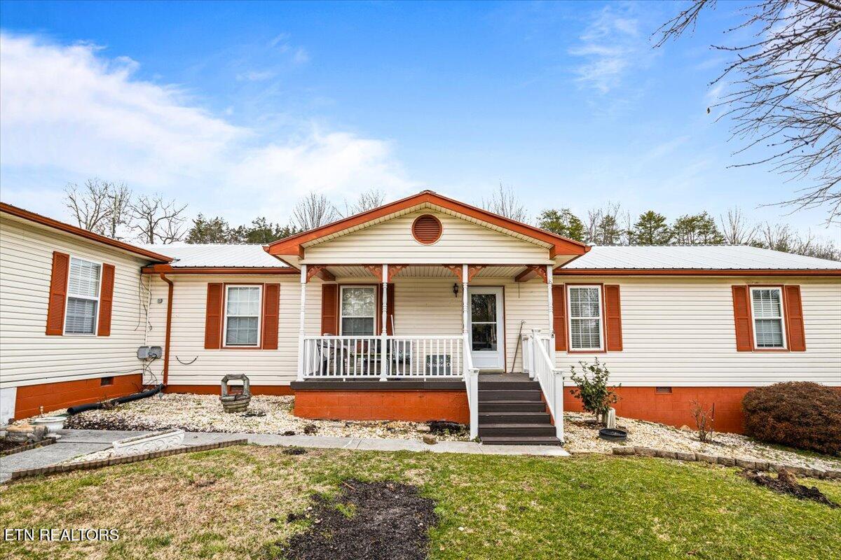318 Springfield Drive La Follette, TN 37766 - Photo 6 of 46 02-318 Springfield Dr