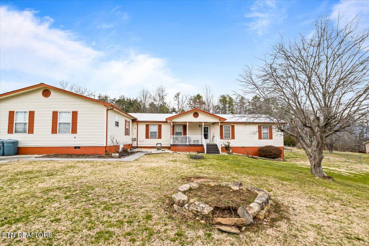 318 Springfield Drive La Follette, TN 37766 - Photo 7 of 46 03-318 Springfield Dr