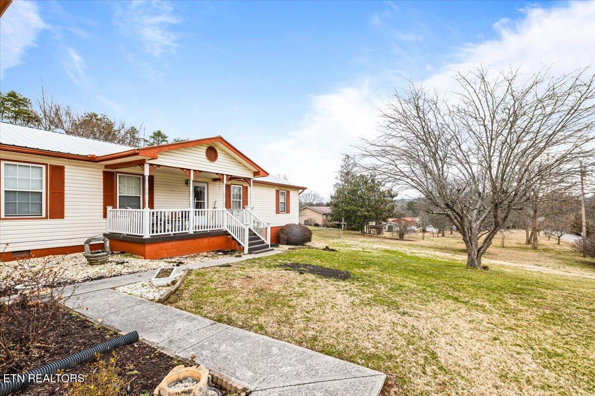 318 Springfield Drive La Follette, TN 37766 - Photo 9 of 46 05-318 Springfield Dr