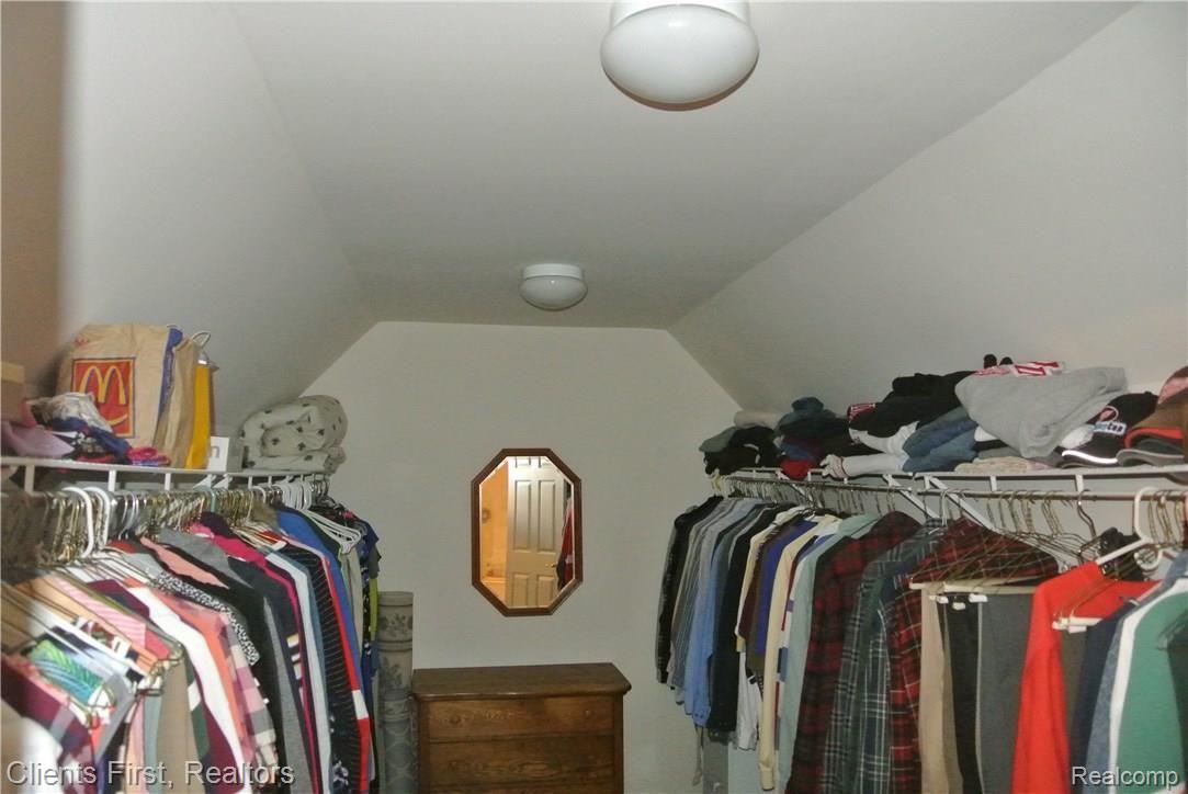 6958 Kennesaw Road Canton, MI 48187 - Photo 56 of 84 DSC_4331.JPG