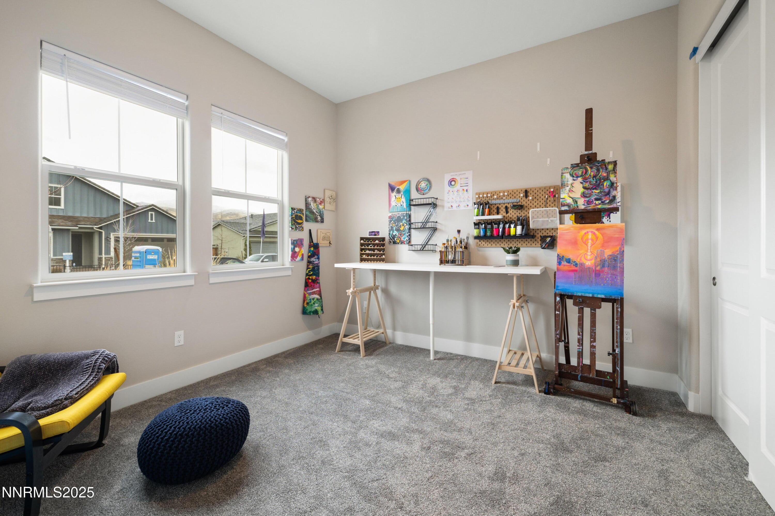 250 Commodore Drive Verdi, NV 89439 - Photo 31 of 43 a room with furniture and a window