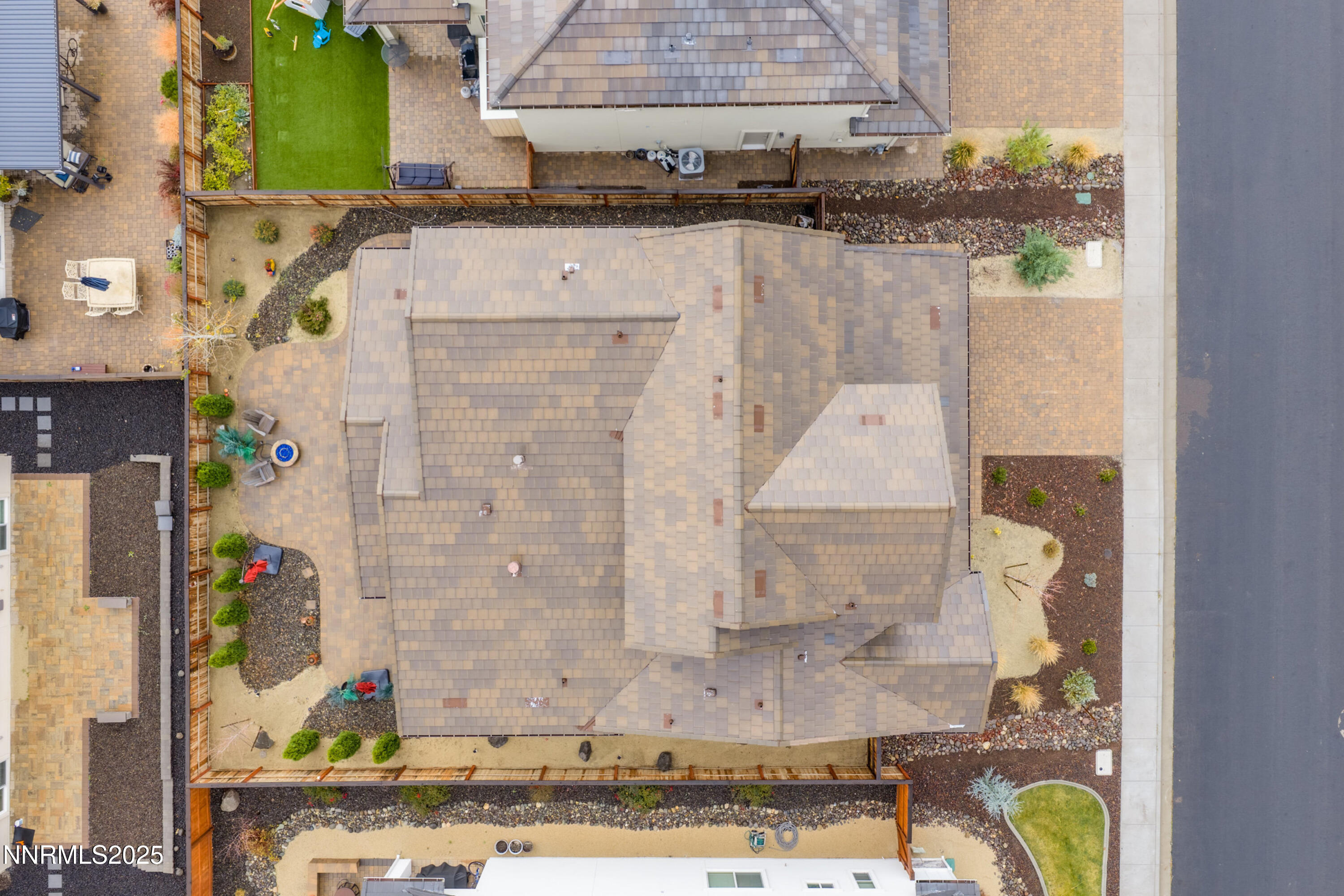 250 Commodore Drive Verdi, NV 89439 - Photo 42 of 43 view of rooftop