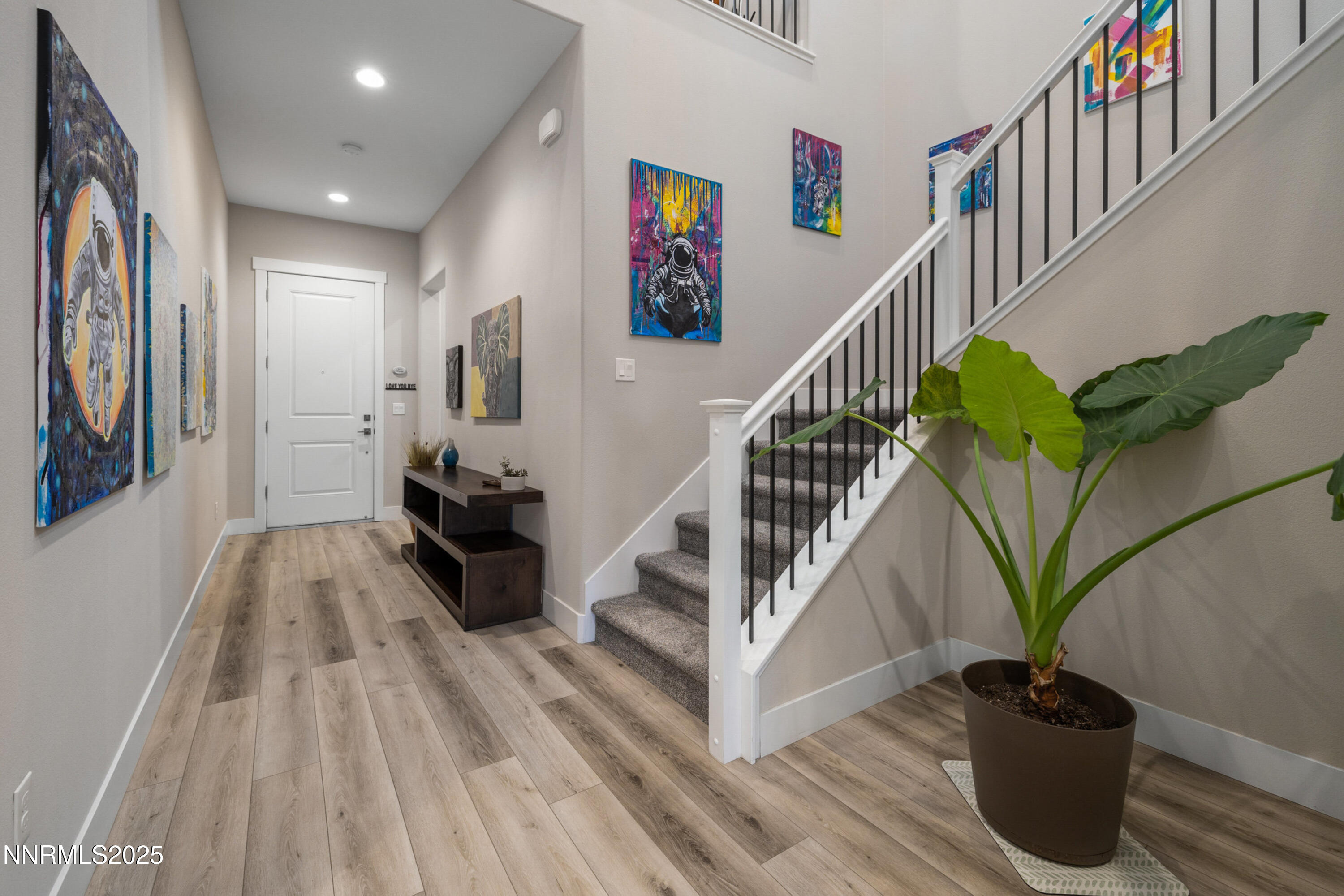 250 Commodore Drive Verdi, NV 89439 - Photo 6 of 43 a view of entryway and hall with wooden floor