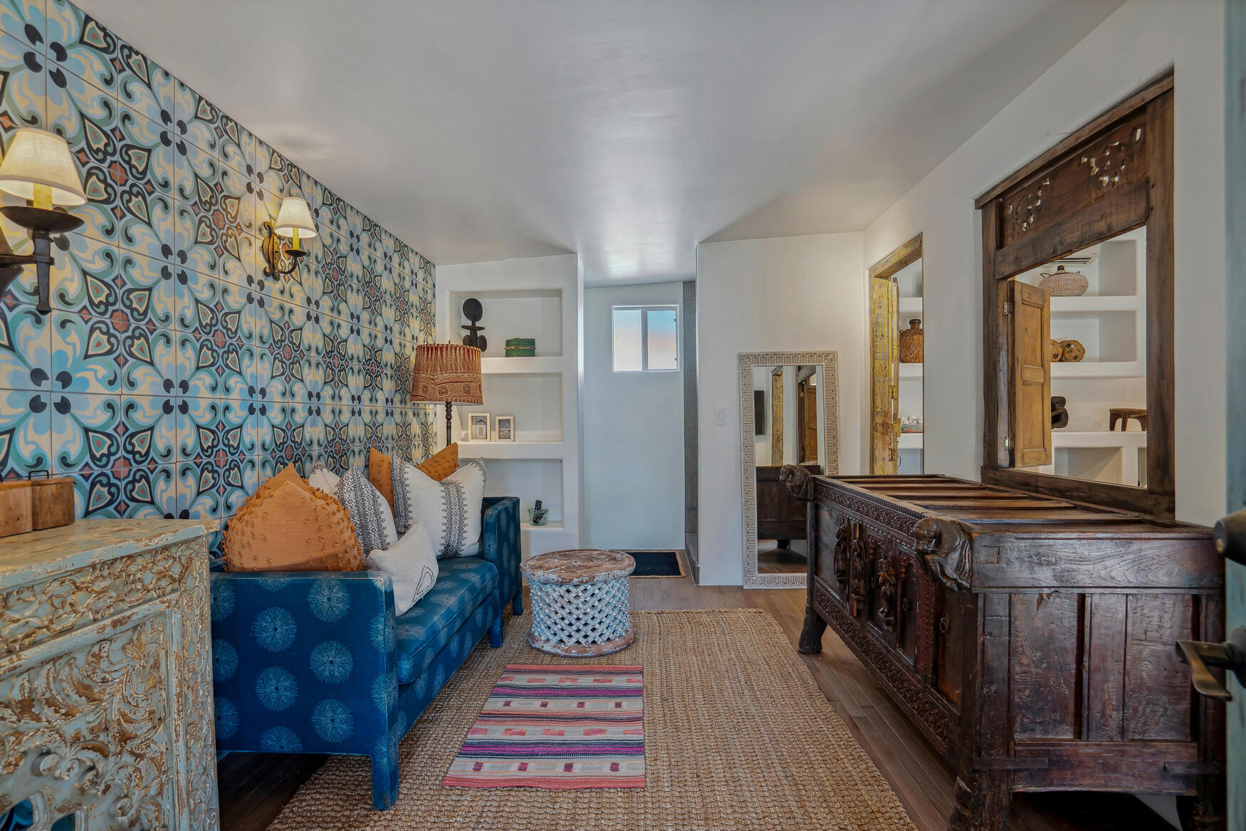 71607 Sahara Road Rancho Mirage, CA 92270 - Photo 59 of 63 a living room with furniture and a wooden floor