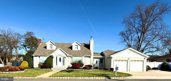 $675,000 | 27 3rd Avenue, Toms River, NJ 08757