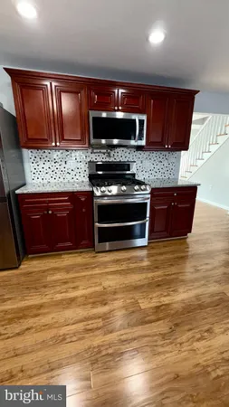 $675,000 | 27 3rd Avenue, Toms River, NJ 08757