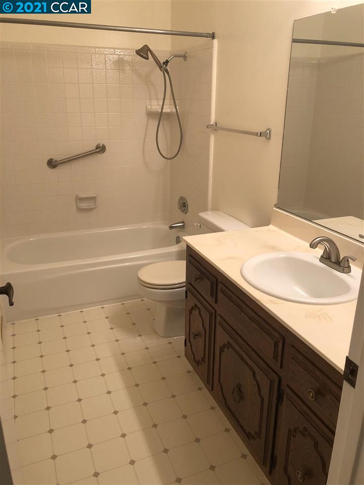 5328 Paso Del Rio Way Concord, CA 94521 - Photo 9 of 15