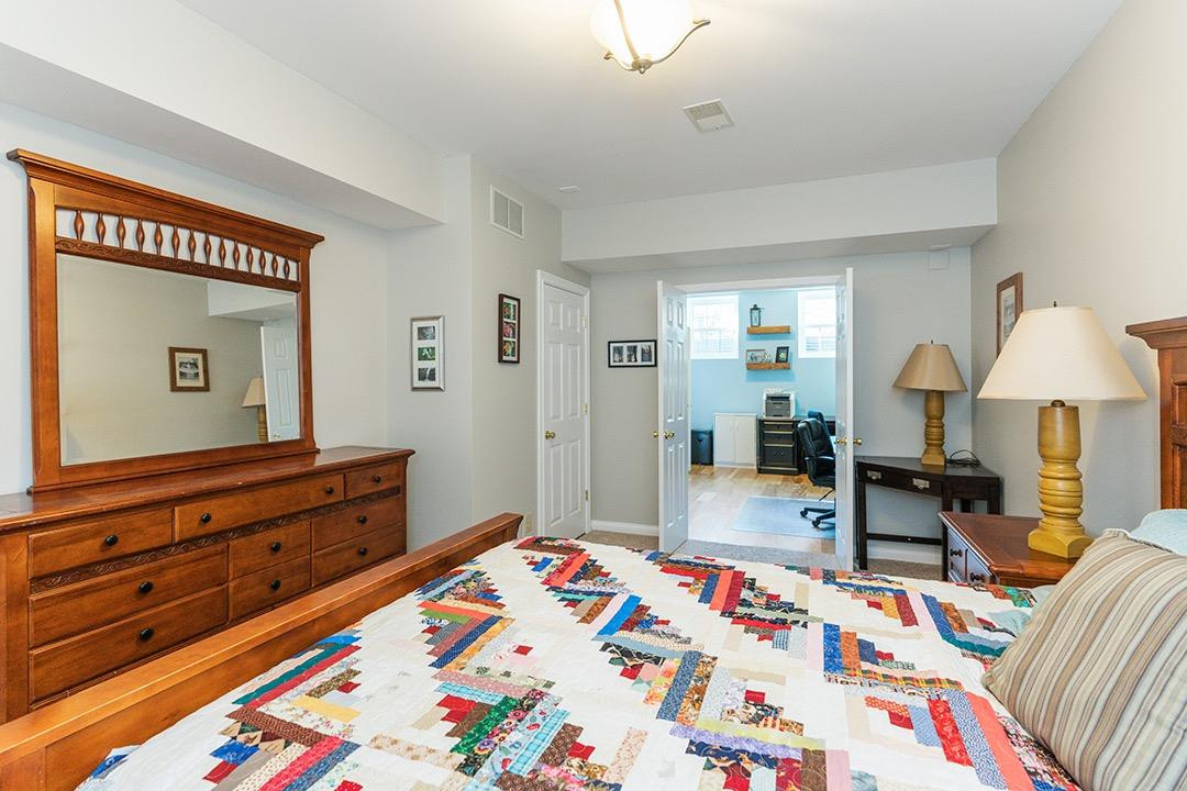 3320 Bridlington Road Lexington, KY 40509 - Photo 30 of 43 5th bedroom is very spacious. Note: it d
