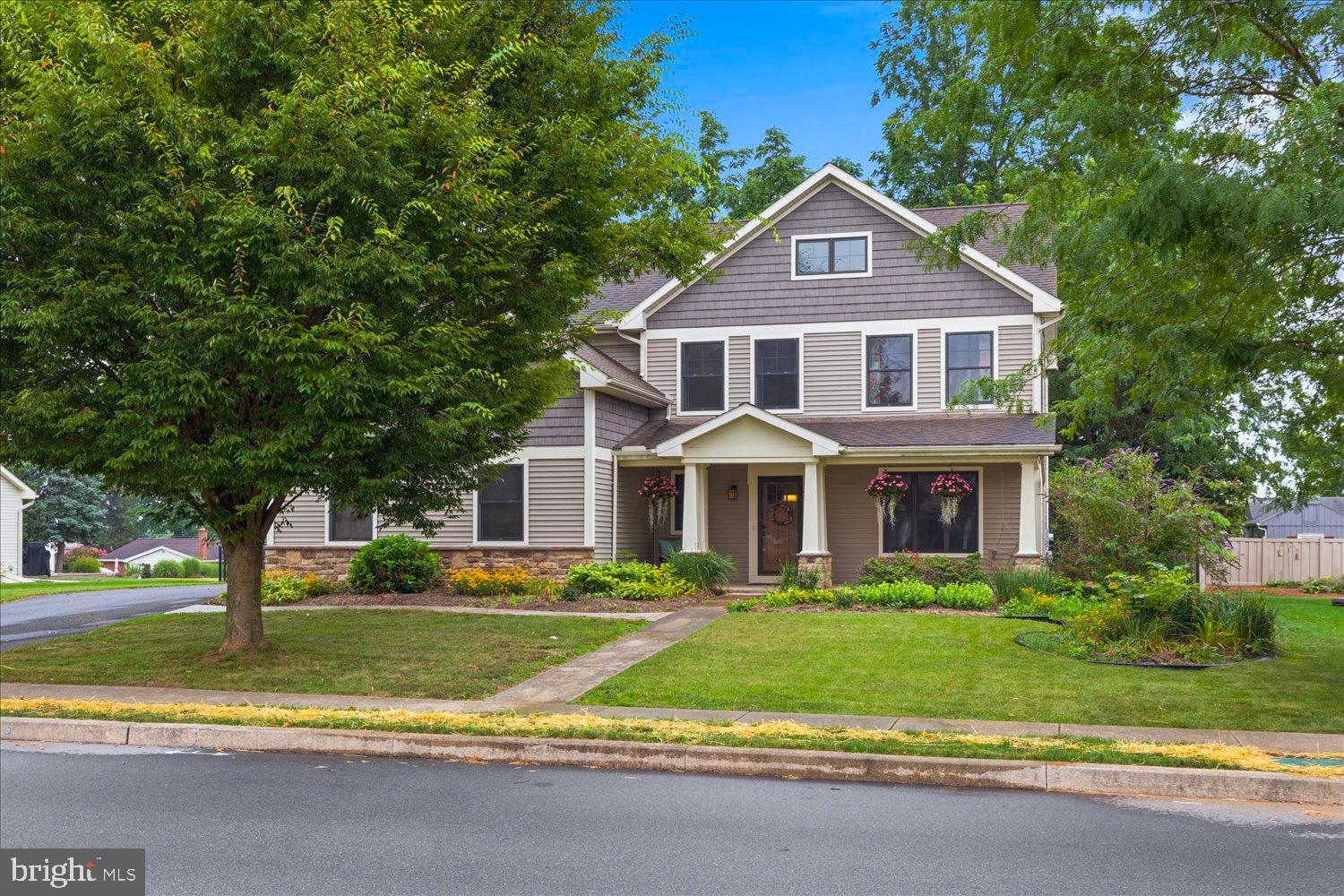 740 Hampden Road Elizabethtown, PA 17022 - Photo 1 of 36