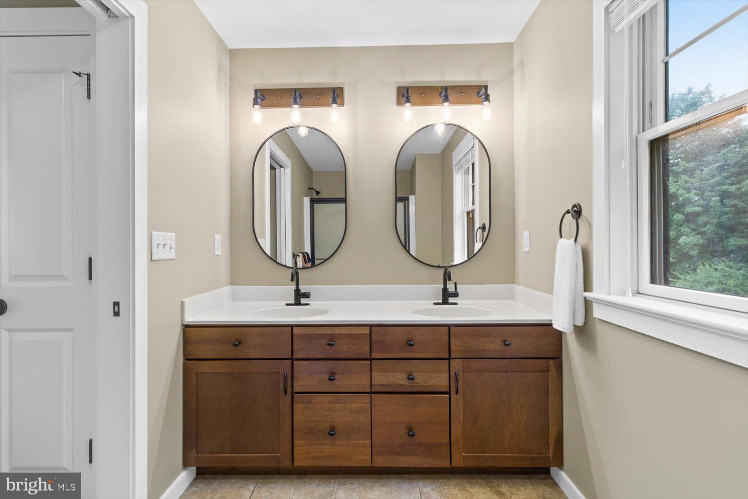 740 Hampden Road Elizabethtown, PA 17022 - Photo 22 of 36