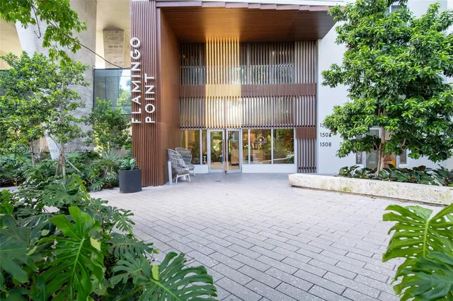 a view of a tall building