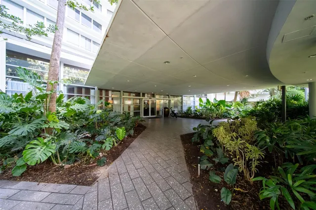 $735,000 | 1500 Bay Road, Unit 1228S, Miami Beach, FL 33139