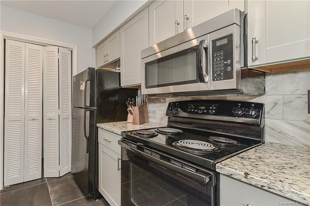 11054 Harrowfield Road Charlotte, NC 28226 - Photo 12 of 31